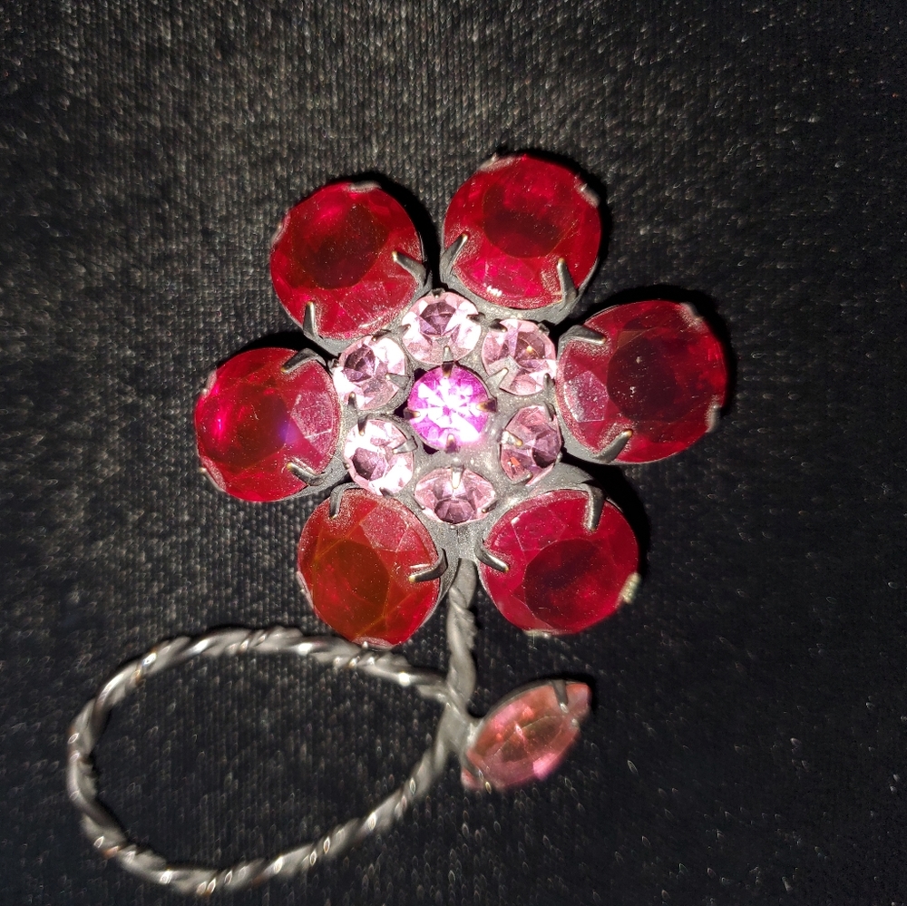 Large Red Rhinestone Daisy Brooch